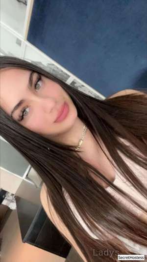 Escort model Sophia, Manhattan 21 year old Escort in Manhattan NY