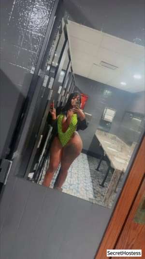 Escort model LOLA, Milwaukee 26 year old Escort in Milwaukee WI