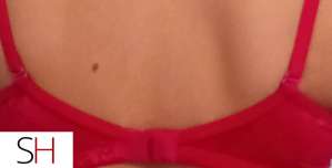 35 year old Asian Escort in Brampton punjabi girl