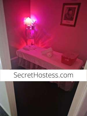 Escort Image - 4