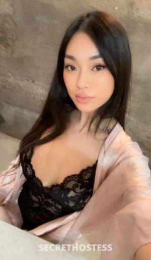 22 year old Filipino Escort in Sydney Ex Filipino Model Party Girl Rina Best Girlfriend Experience