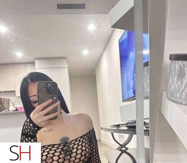 22Yrs Old Escort Windsor Image - 3
