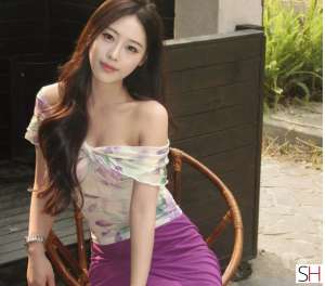 23 year old Japanese Escort in London 💯New Japanese Girl💕Lifestyle Massage &amp; Escort