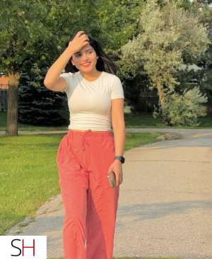 winnipeg hot indian girl available 24 year old Escort in Winnipeg