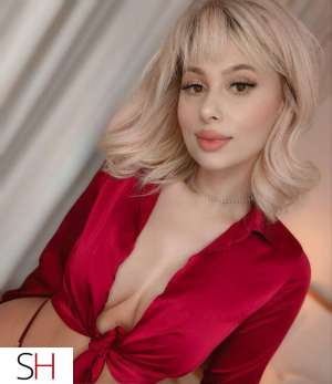 25 year old Caucasian Escort in Cambridge Blonde Girl in your town looking for trouble