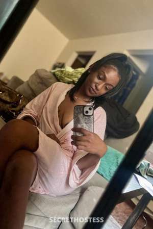 the REAL Pretty Petite India, QV and video chat specials 26 year old Escort in Toledo OH