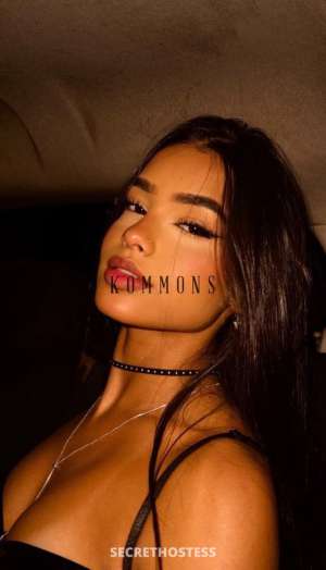 22 year old Escort in London Alice party