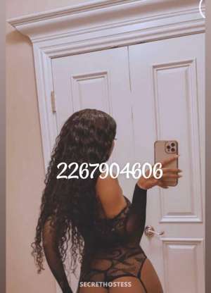 24 year old Escort in Cambridge Outcalls only !cum play with this naughty exotic girl