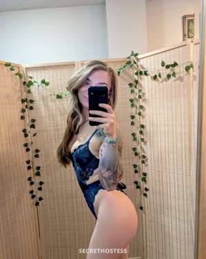 24 year old Escort in Calgary Petite, Sexy and Sweet ❤ One night together and you might 