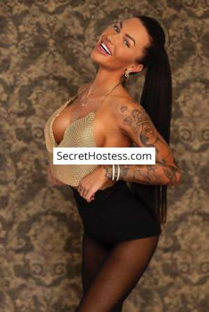 27 year old Mixed Race Escort in Vienna Vivien, Agency