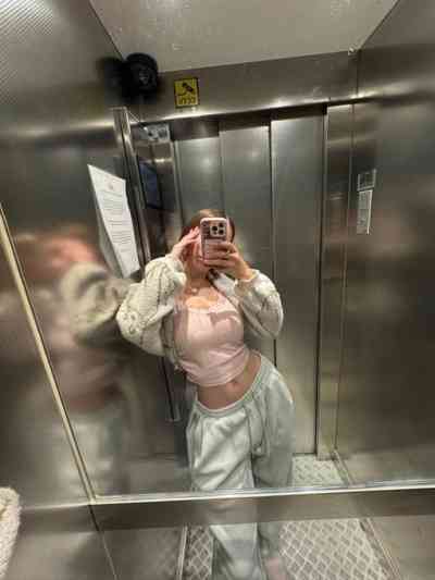 27 year old Afghan Escort in Castellón de la Plana Mi Telegram @NATHALIA340