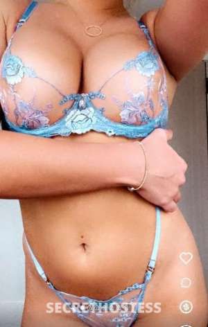 24 year old Escort in Toledo OH IN and OUT CALLS! independent! let me your real life fantasy