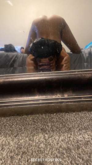 Pull up and Cum see me Petite &amp; Sexy Lightskin 20 year old Escort in Stockton CA