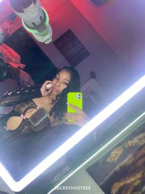 XoXoLuvrGurl 21 year old Escort in Orange County CA