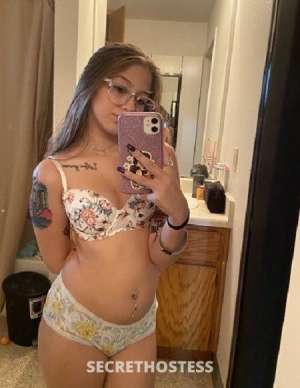 looking for Generous gentleman 22 year old Escort in Modesto CA
