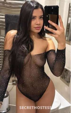 28 year old Indian Escort in Tamworth INDIAN HORNY BABE NAUGHTY SATISFYING EXPERIENCES!, Tamworth