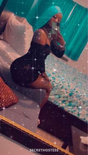 3 holes open 30 year old Escort in Galveston TX