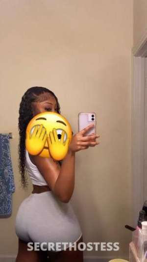 CinnaBon 22 year old Escort in Monroe MI