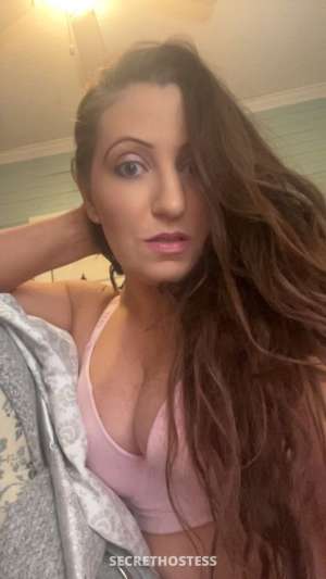 Rain Rain Go Away My Wet Mouth is Ready to Play 39 year old Escort in Columbia SC