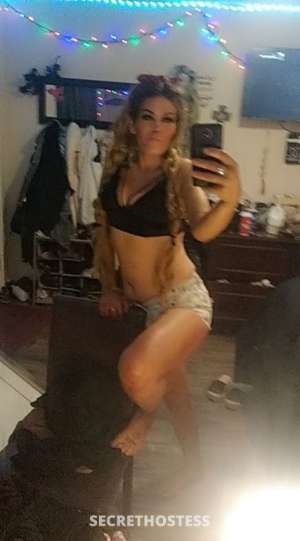 KINKY SERIBIAN PLAYMATE IS FINALLY Back 38 year old Escort in Niagara