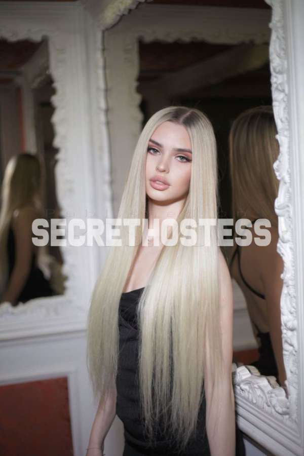 Eva 19Yrs Old Escort 50KG 166CM Tall New York City NY Image - 0