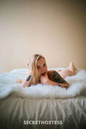 America’s funniest, most polite blonde bombshell 24 year old Escort in Maine ME