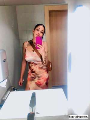 24 year old Escort in Detroit MI Escort model Elisa Queen, Detroit
