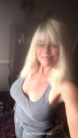 56 year old Escort in West Palm Beach FL Sexy Mature