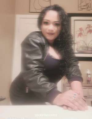 36 year old Escort in Palm Springs CA available now come enjoy your time with me