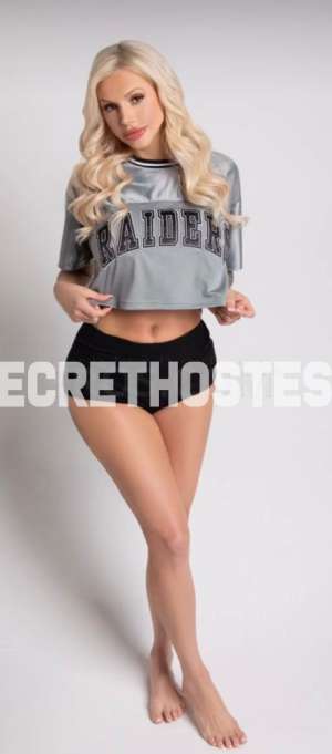 0 year old Caucasian Escort in Las Vegas NV Chloe Sexy Blonde Next Door