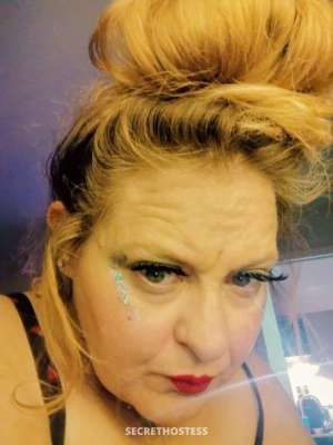 40 year old Escort in Phoenix AZ *bj slow night special 4⃣0⃣ right now!* blonde hair, 