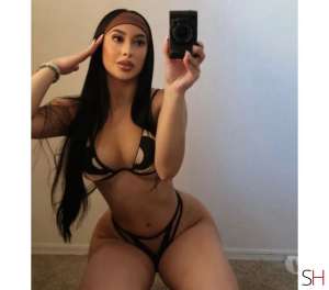 21 year old Latino Escort in Dartford East Sussex Lunna 🇧🇷 new girl in the city 🍓 very hot 🔥, 