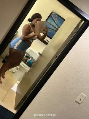 Lyft or pick me upotrucker friendly ❤doing $$ ft shows/ 22 year old Escort in Hickory NC