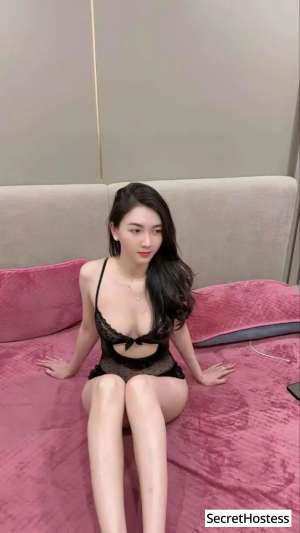 Escort model mina, Singapore 23 year old Escort in Singapore