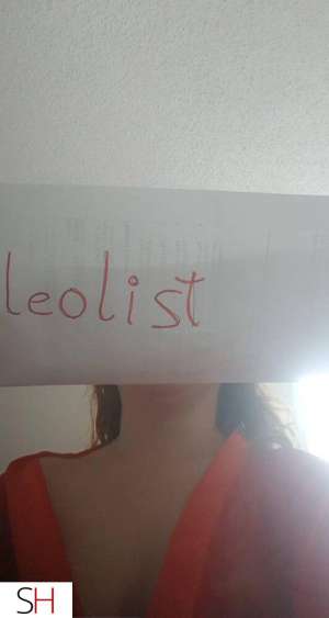 New Mexican chinese 25 year old Escort in Mississauga