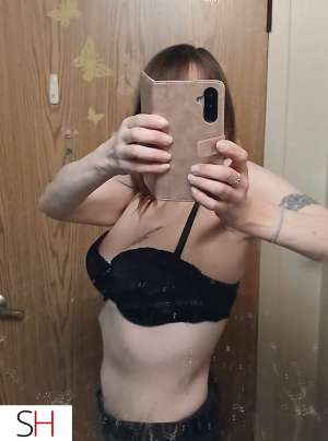 💦🩷cum blow your load all over my face 47 year old Escort in Winnipeg