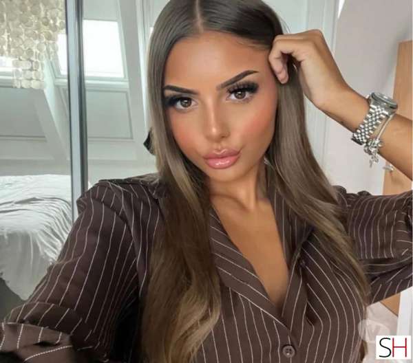 Lorena 26Yrs Old Escort Surrey Image - 0