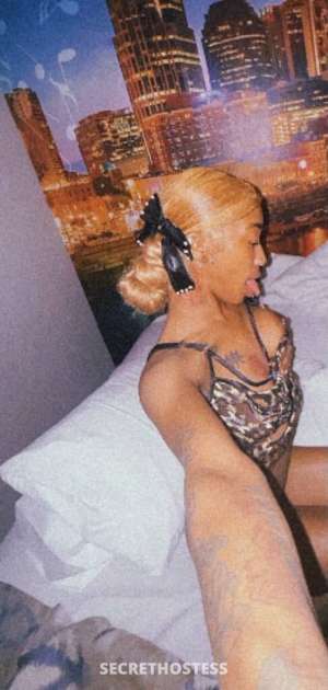 IM NEW IN TOWN MEET ig blasianchinaa_ twitter NamiiiMommy 20 year old Escort in Tri-Cities TN