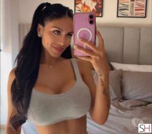 🔥Elite Asian London💕 Mayfair Outcall, Agency 24 year old Escort in Hertfordshire