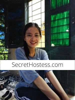 Du Nguyen 2000 26 year old Escort in Lalor Melbourne