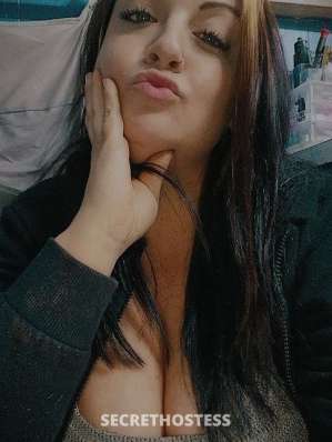 New In Town.Available nw!!Pretty pattite cum see me 29 year old Escort in Lansing MI
