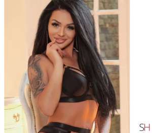 30 year old Escort in Belfast Carla NEW BRUNETTE PARTY, Independent
