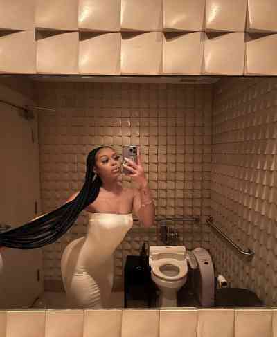 27 year old Escort in Limerick Hey I'm here for serious Hookup ? ????Bareback,