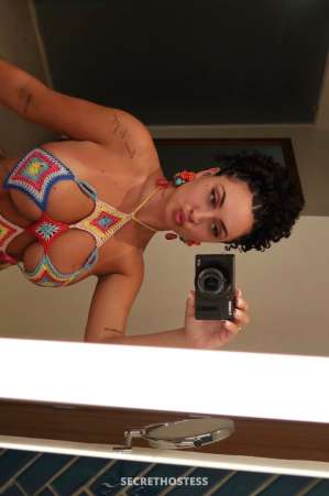 Feeling warm and excited, craving intimate connection 😊 27 year old Escort in Rochester MN