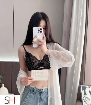 Very open-Minded Asian , Fun and sexy 23 year old Escort in Winnipeg