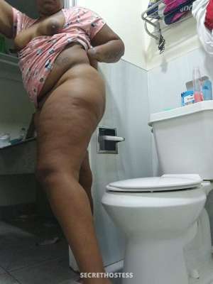Nothing but pressure 35 year old Escort in Port Huron MI