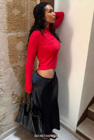 25 year old Escort in Quebec City Darling💞i’m always in a cheerful mood for fun text me