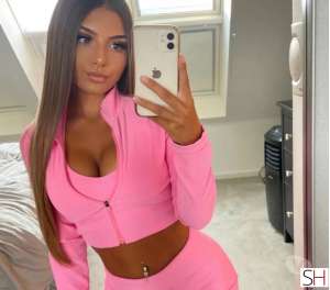 Lorena 26Yrs Old Escort Surrey Image - 3