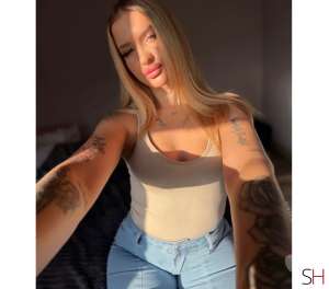 23 year old English Escort in Canary Wharf - E14 London Mia British babe 🇬🇧🇱🇹 don’t miss out 💋, 
