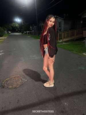 Pretty, Spoiled &amp; Hard To Replace 18 year old Escort in Victoria TX
